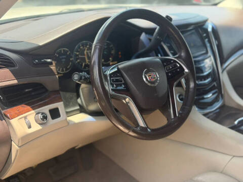 2015 Cadillac Escalade ESV Luxury