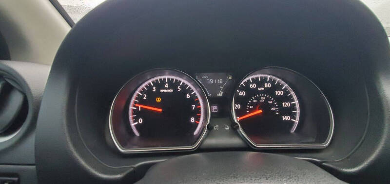 2017 Nissan Versa 1.6 SV