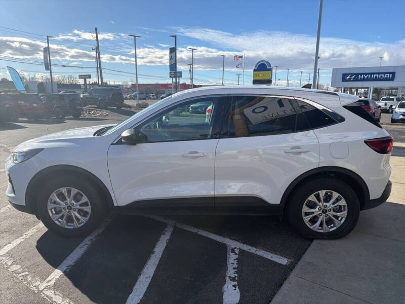 2024 Ford Escape Active