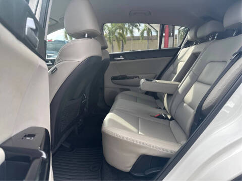 2020 Kia Sportage EX