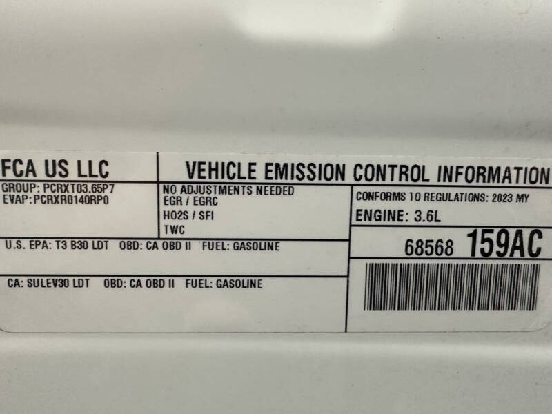 2023 Chrysler Voyager LX