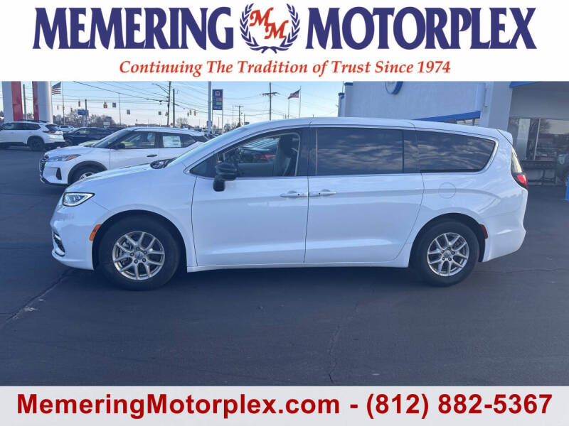 2024 Chrysler Pacifica Touring L