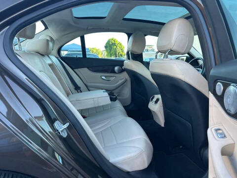 2016 Mercedes-Benz C-Class