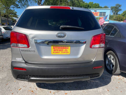 2013 Kia Sorento LX