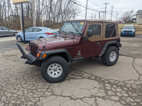 2004 Jeep Wrangler for sale at MEDINA WHOLESALE LLC in Wadsworth OH