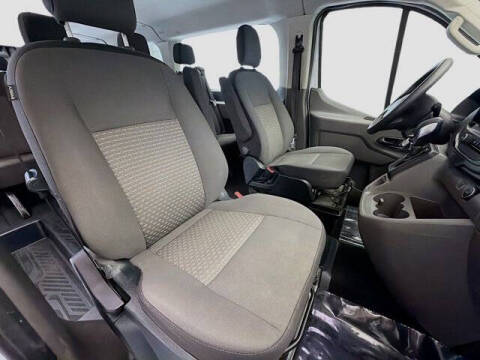 2022 Ford Transit 350 XLT