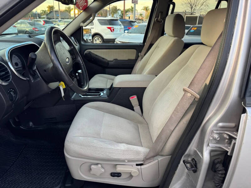 2008 Ford Explorer Sport Trac XLT