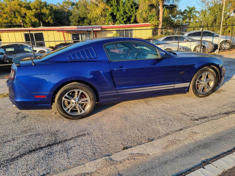 2014 Ford Mustang V6 Premium