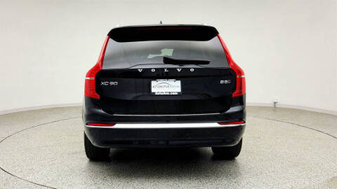 2024 Volvo XC90 B5 Core Bright Theme