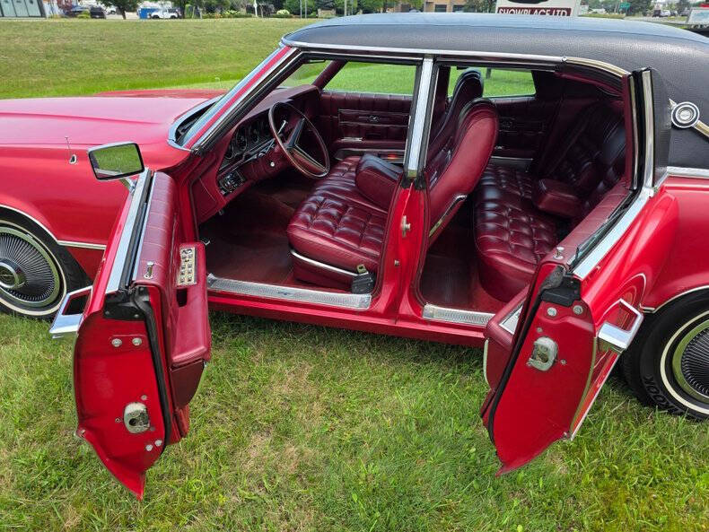 1971 Ford Thunderbird