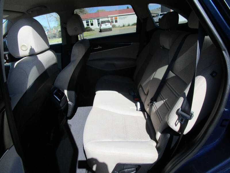2018 Kia Sorento L