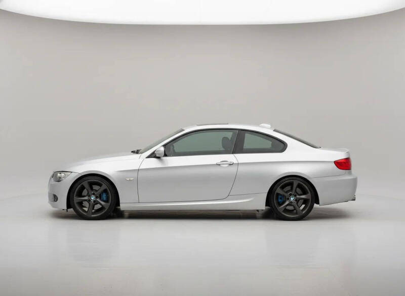 2011 BMW 3 Series 335i