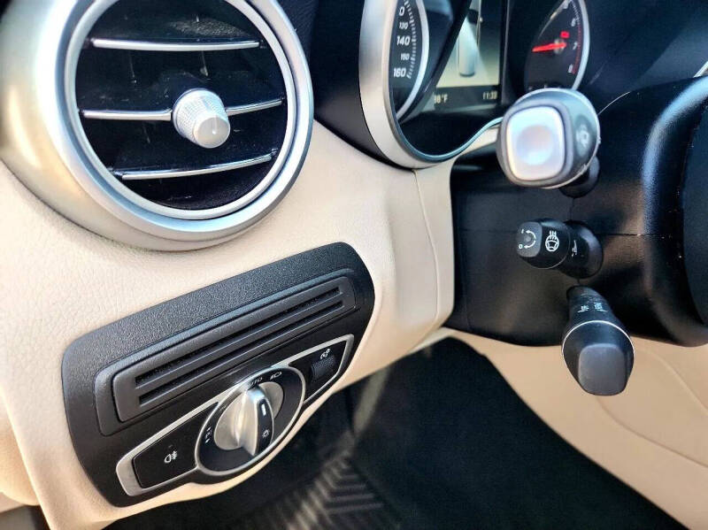 2019 Mercedes-Benz GLC GLC 300 4MATIC