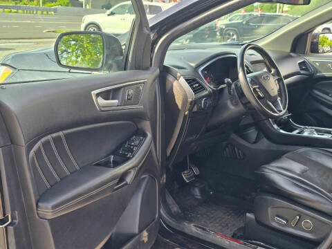 2019 Ford Edge ST