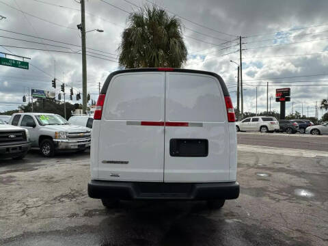 2020 Chevrolet Express 2500