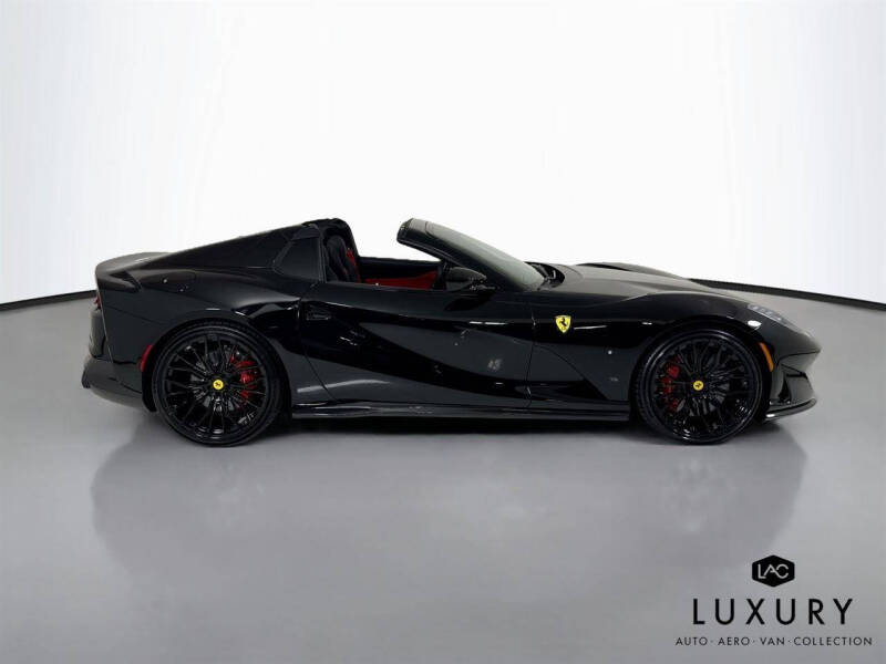 2021 Ferrari 812 GTS
