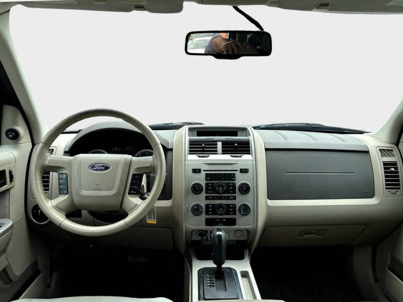 2010 Ford Escape XLT