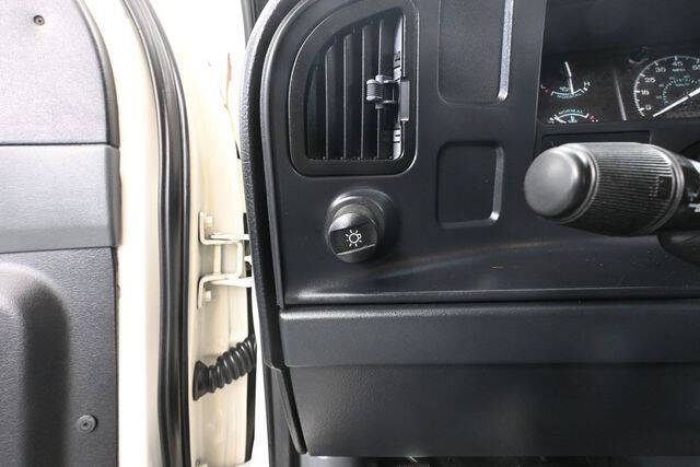 1995 Ford E-150 XL