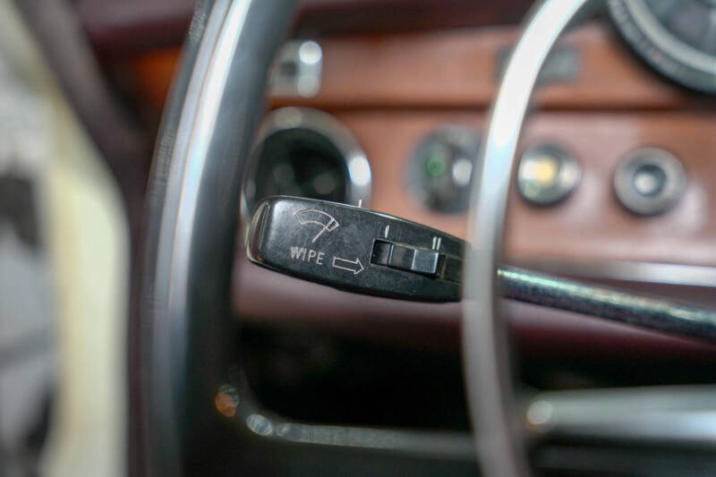 1972 Mercedes-Benz 280-Class