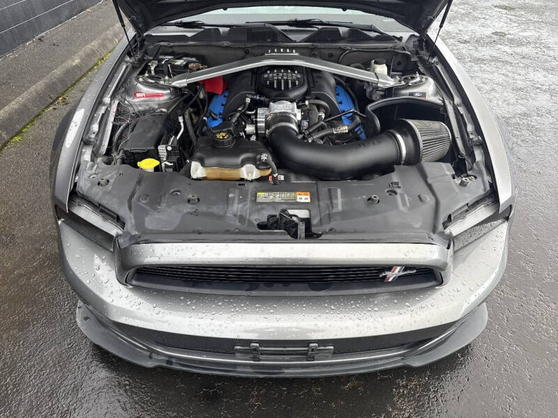 2013 Ford Mustang GT Premium