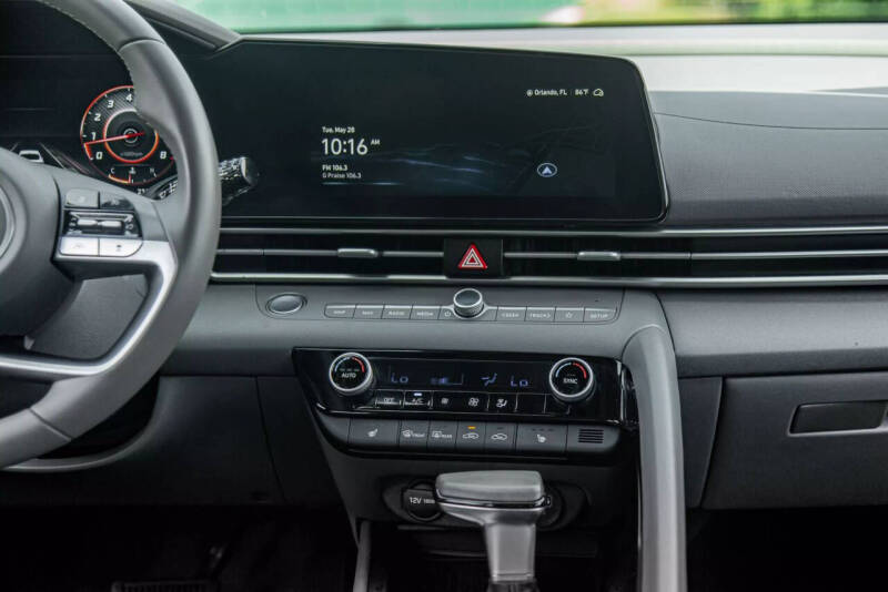 2023 Hyundai Elantra