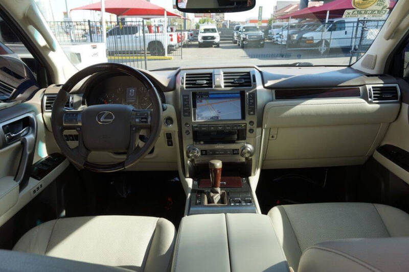 2017 Lexus GX 460