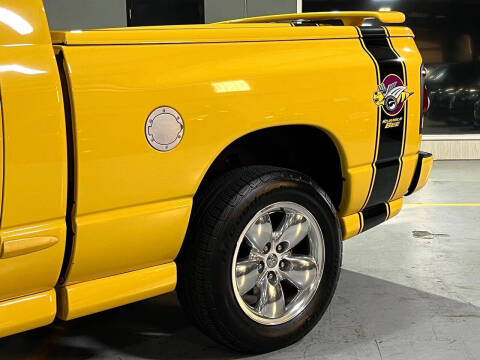 2004 Dodge Ram 1500 SLT