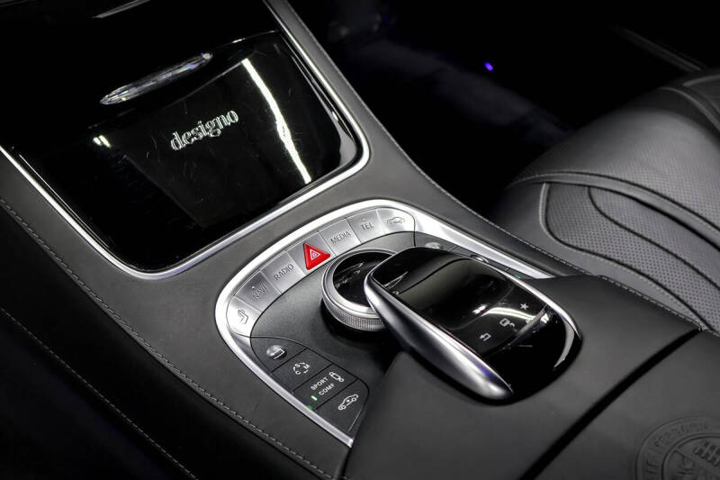 2016 Mercedes-Benz S-Class AMG S 63