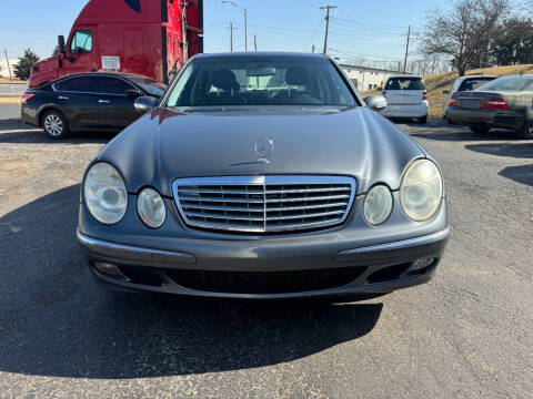 2005 Mercedes-Benz E-Class for sale at Luxury Cars Xchange in Romeoville IL