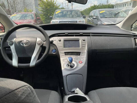 2013 Toyota Prius Three