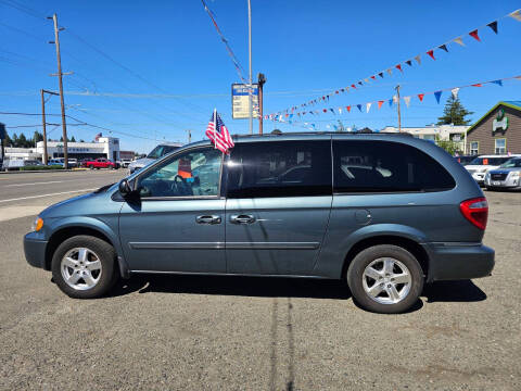 2005 Dodge Grand Caravan SXT
