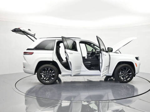 2026 Jeep Grand Cherokee Limited Reserve