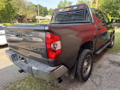 2014 Toyota Tundra SR5