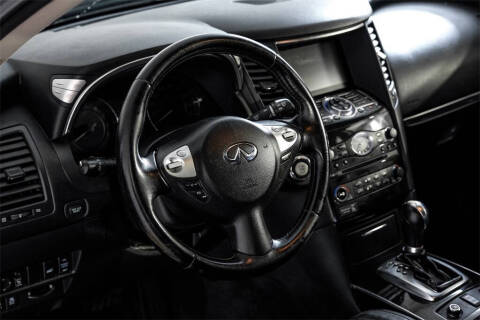 2014 Infiniti QX70