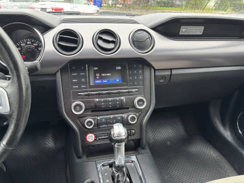 2016 Ford Mustang EcoBoost Premium