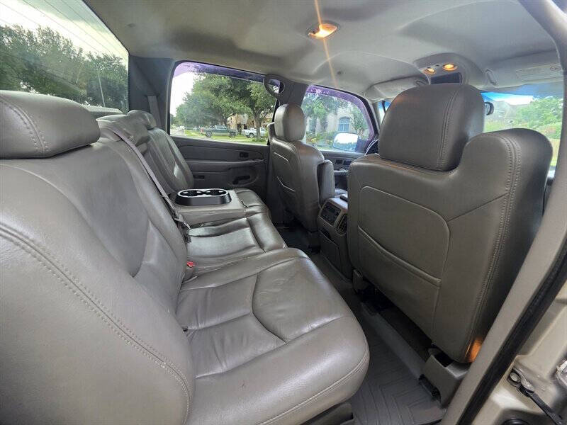 2004 GMC Sierra 3500 SLT