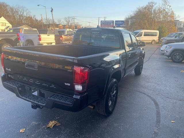2022 Toyota Tacoma SR5 V6