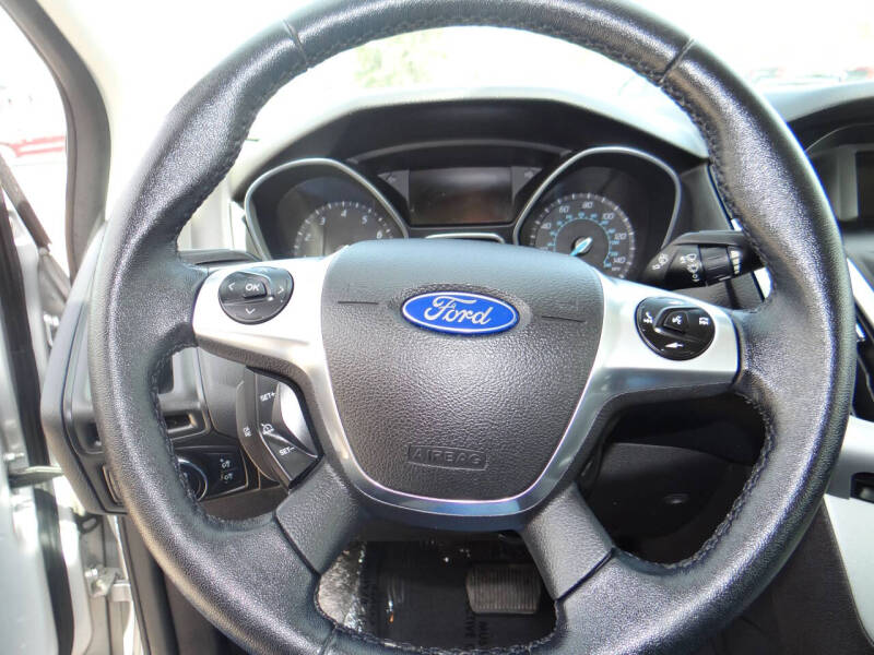 2014 Ford Focus SE