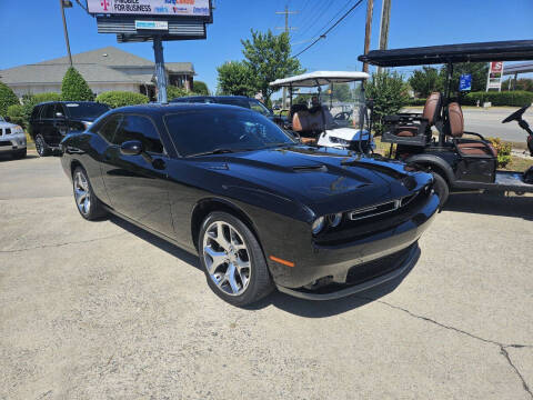 2016 Dodge Challenger for sale at Smithfield Auto Center LLC in Smithfield NC