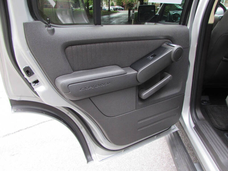 2010 Ford Explorer XLT