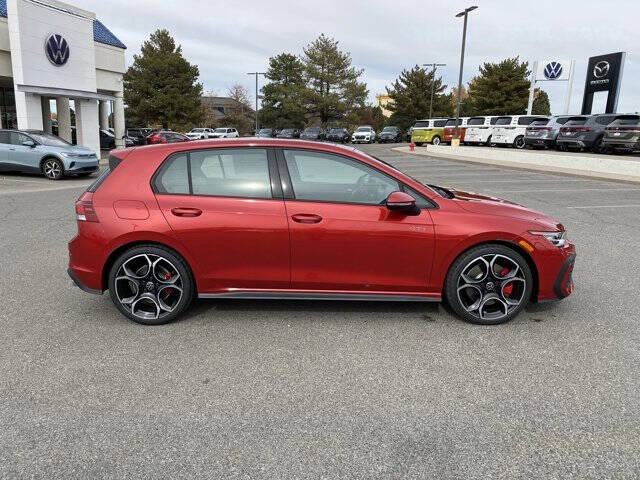 2026 Volkswagen Golf GTI Autobahn