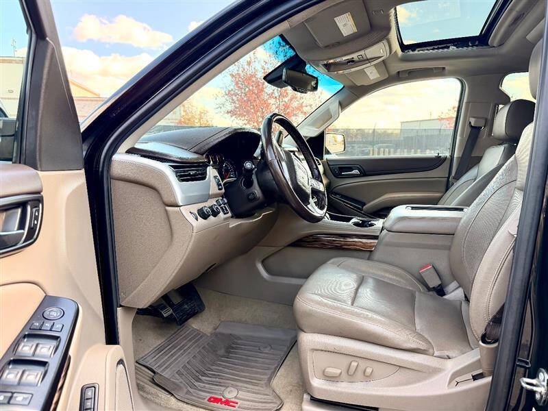 2017 GMC Yukon XL SLT