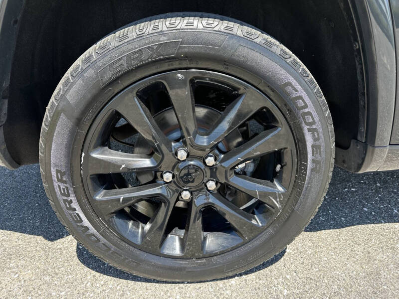 2017 Jeep Grand Cherokee Altitude