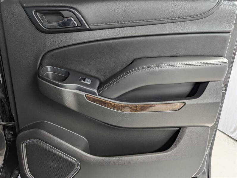 2020 Chevrolet Suburban LS