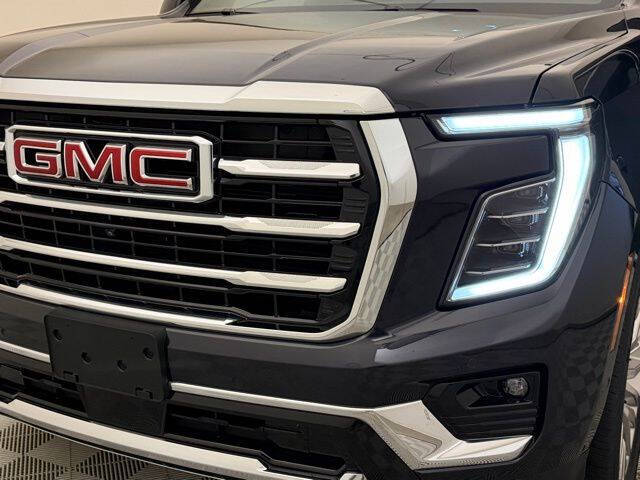 2025 GMC Yukon Elevation