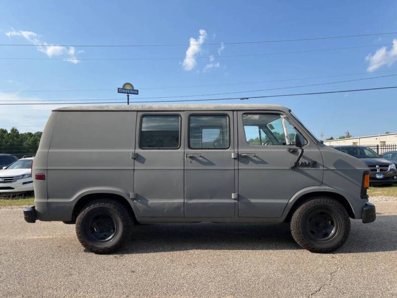 1986 Dodge Ram Van