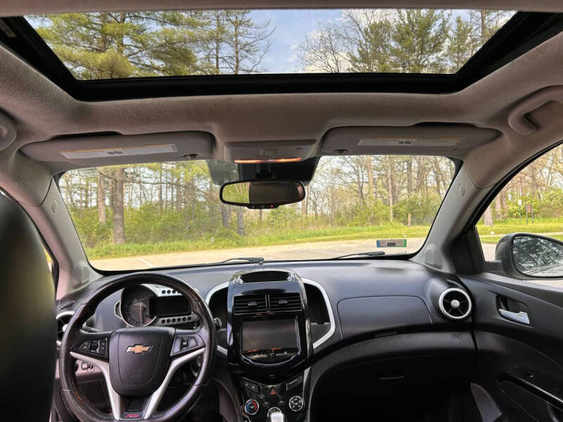 2014 Chevrolet Sonic RS Auto