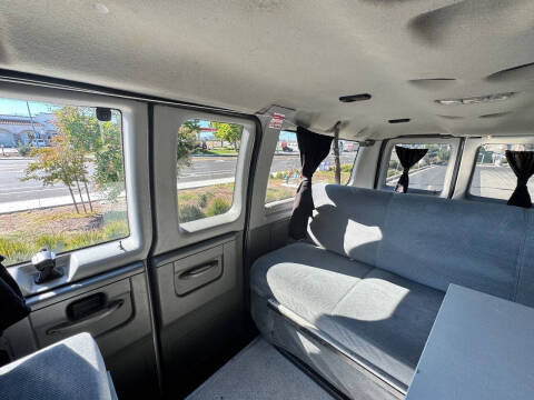 2013 Ford E-Series E-150 XLT