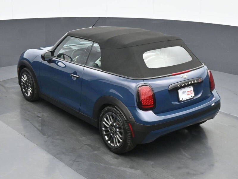2025 MINI Convertible