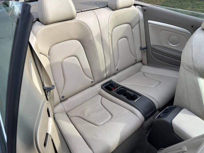 2011 Audi A5 2.0T quattro Premium Plus